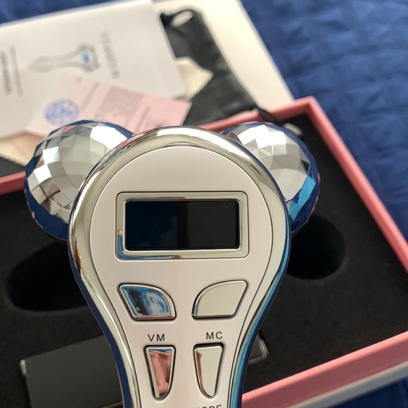 Electric micro-current face toner-NIB - Picture 5 of 10